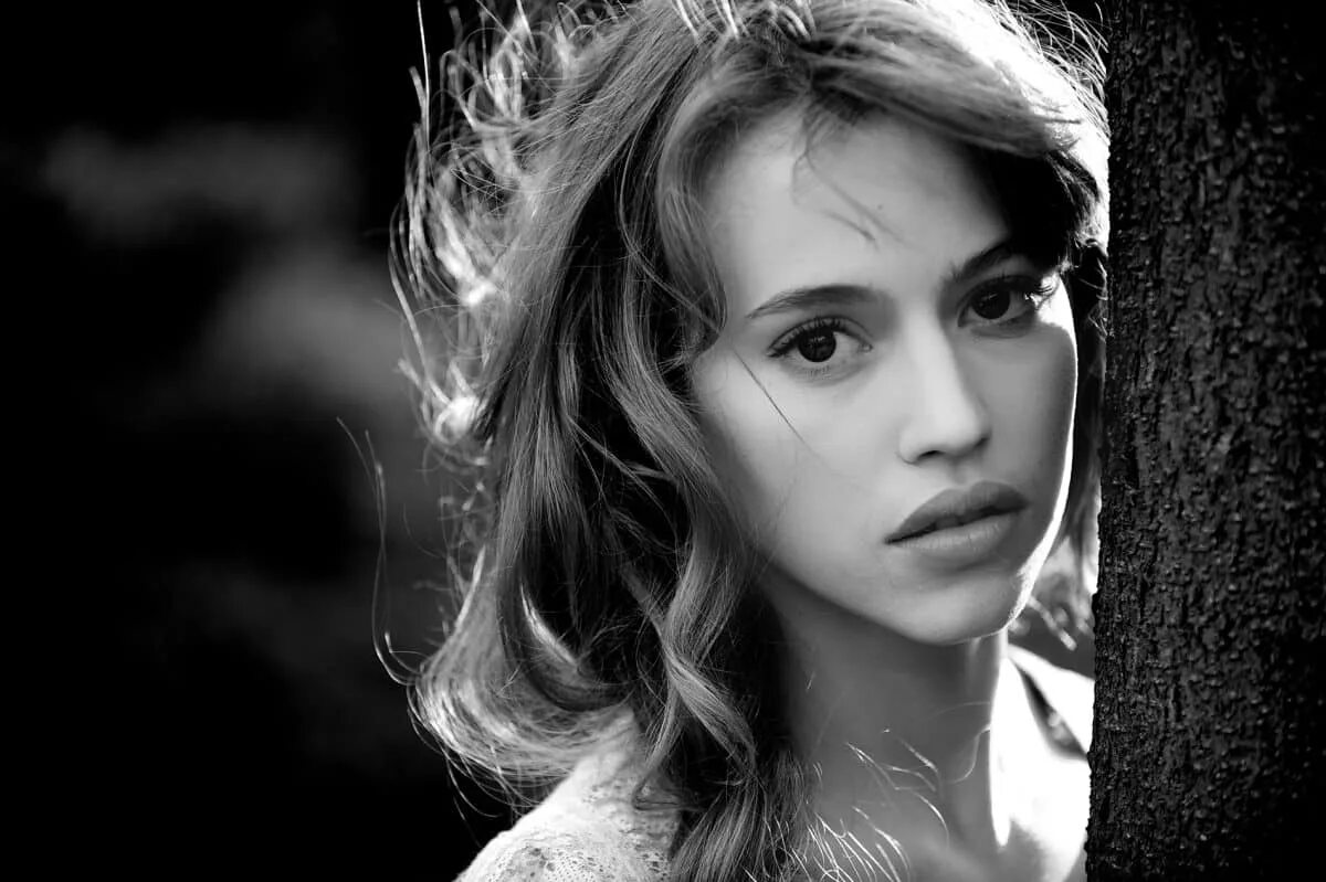 Лу де лаа́ж. Lou актриса. Лу де лааж французская актриса. Лу де лааж. Lou актриса.