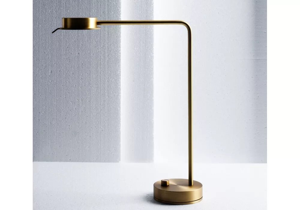 Gold лампы. David Chipperfield Lamp. Настольная лампа золото. Напольная лампа дизайнерская. Настольная лампа в стиле Минимализм.