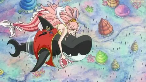 Giantess one piece