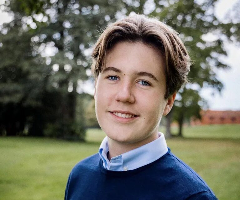 Christian prince. Принц кристиан датский 2020. Принц дании кристиан 2021. Принц кристиан датский 2020. Принц кристиан датский.