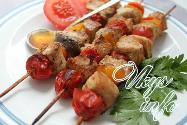 Куриная грудка в духовке на шпажках - фото-рецепт потрясающего мясного блюда