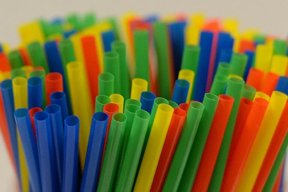 Коцаный пластик. Pipet. Соломинка. Kinying пластик. Plastic items