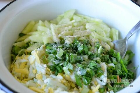 Черемша салат с яйцом и огурцом рецепт