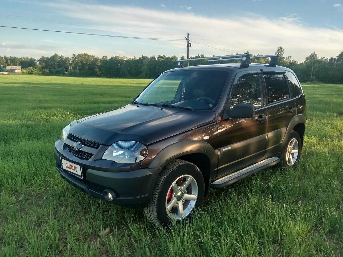 Шеви бертоне. Chevrolet Niva Bertone. Шевроле Нива 1 Рестайлинг. Chevrolet Niva Bertone Edition. Обвес на ниву Шевроле.