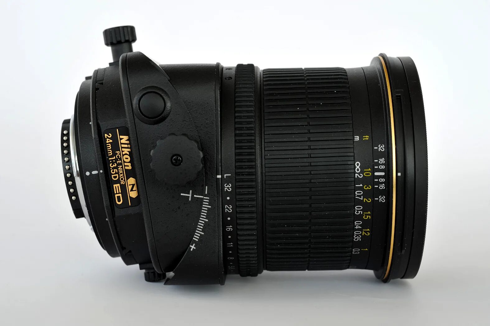 Nikkor 400mm f3.5. Nikon 28mm f/3.5 PC-Nikkor. Неавтофокусные объективы Nikon. Сервис объективов nikon