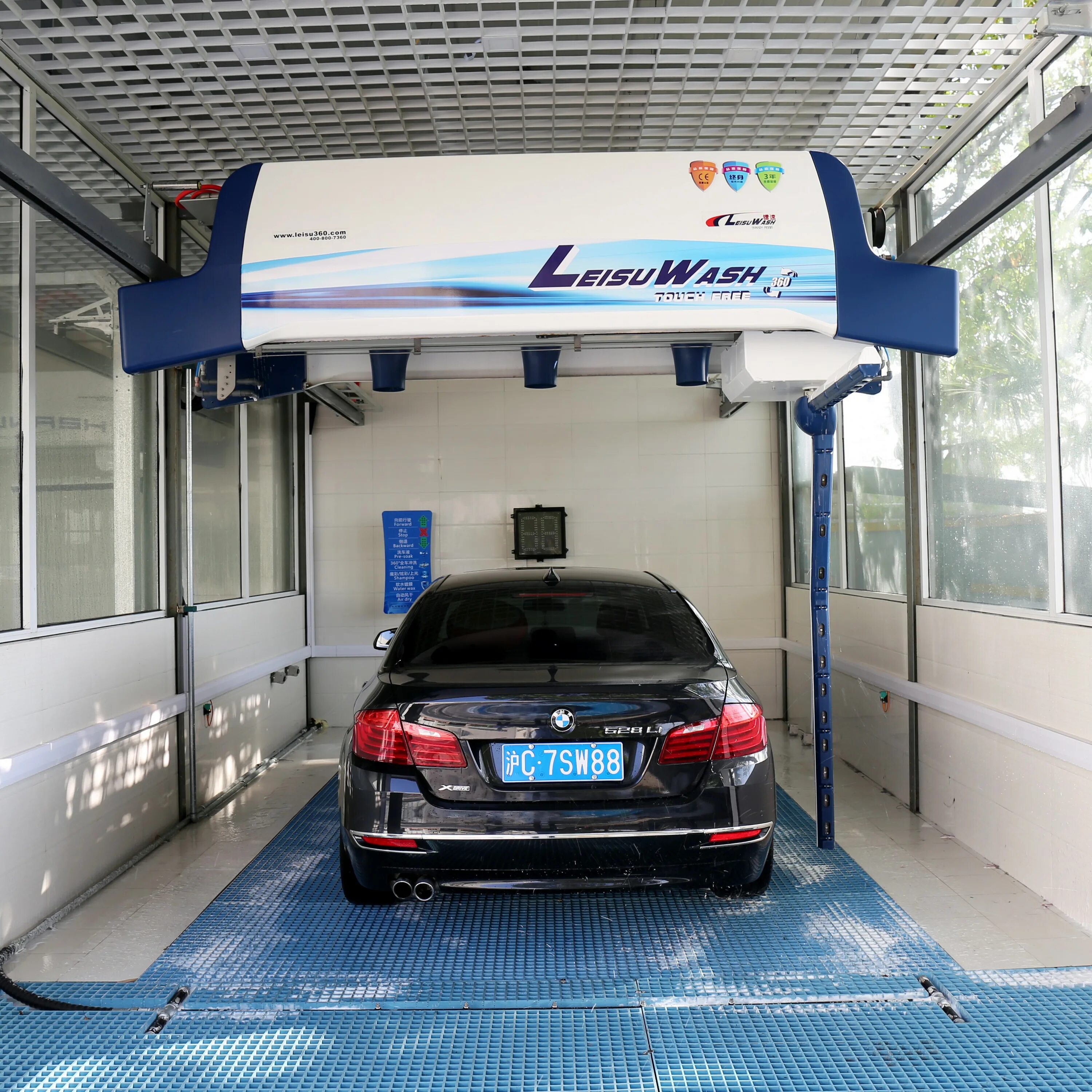 Бесконтактная мойка. Автомойка Leisuwash 360. Leisu Wash мойка 360. Leisuwash 360 Automatic Touchless car Wash Equipment. Робот мойка Leisuwash.