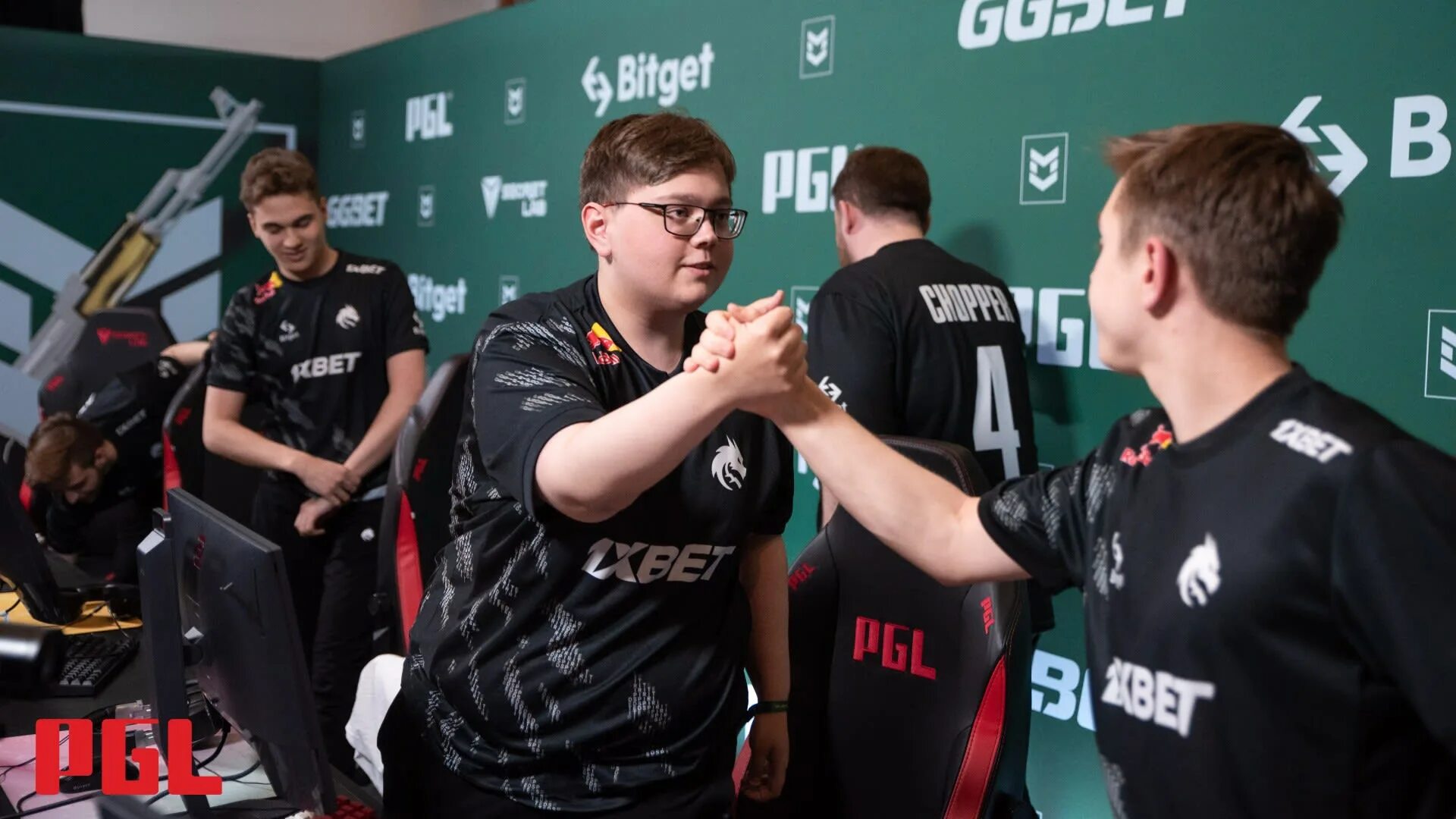 Тим спирит 2022. Тим спирит состав 2022. Team Spirit состав КС го 2022. PGL Major Antwerp 2022 Кубок. Тим спирит мажор кс