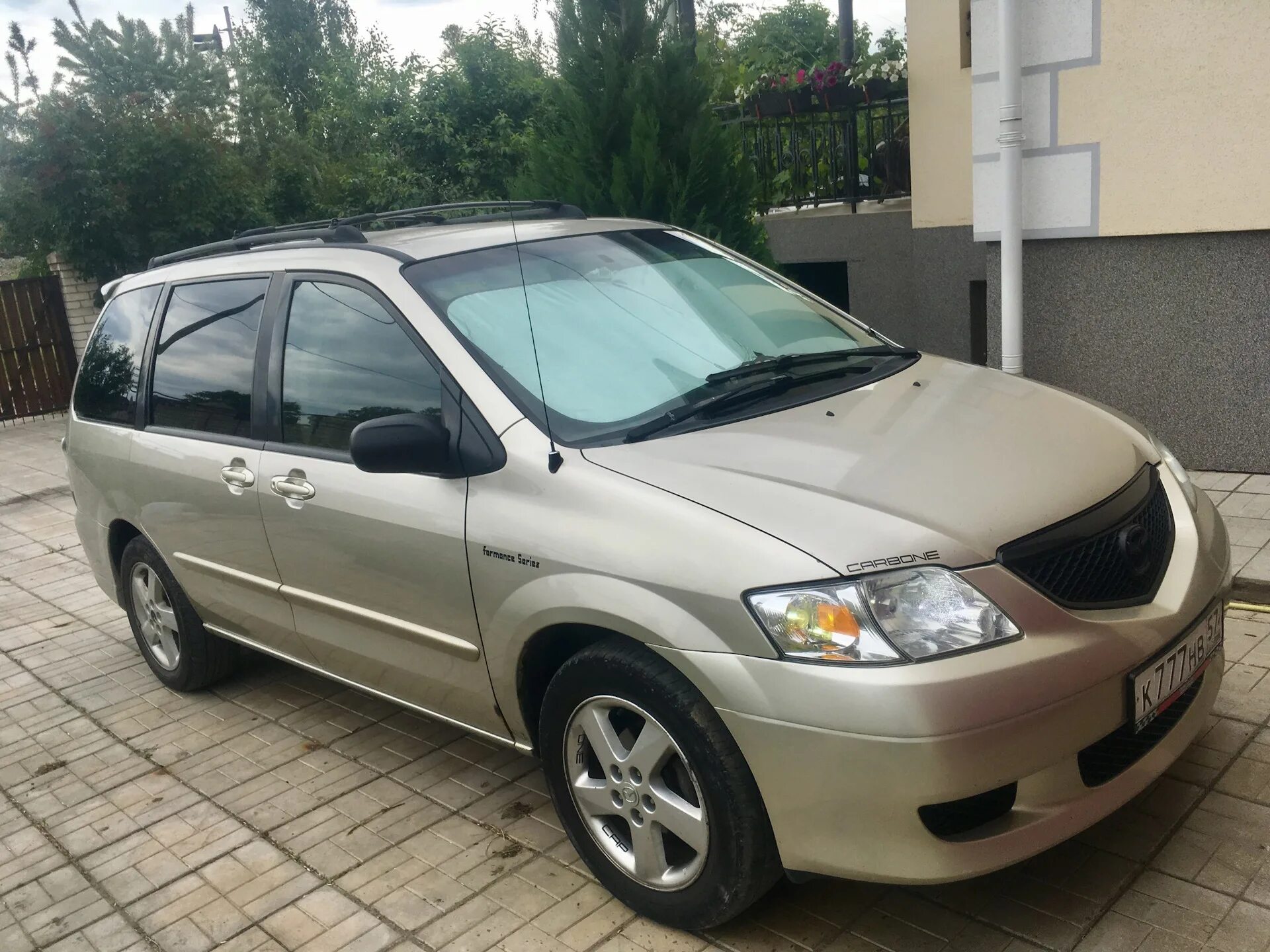 Мазда мпв поколения. Mazda MPV. Мазда МПВ 1 поколения. Мазда МПВ 2 поколение. Mazda MPV 1 1996.