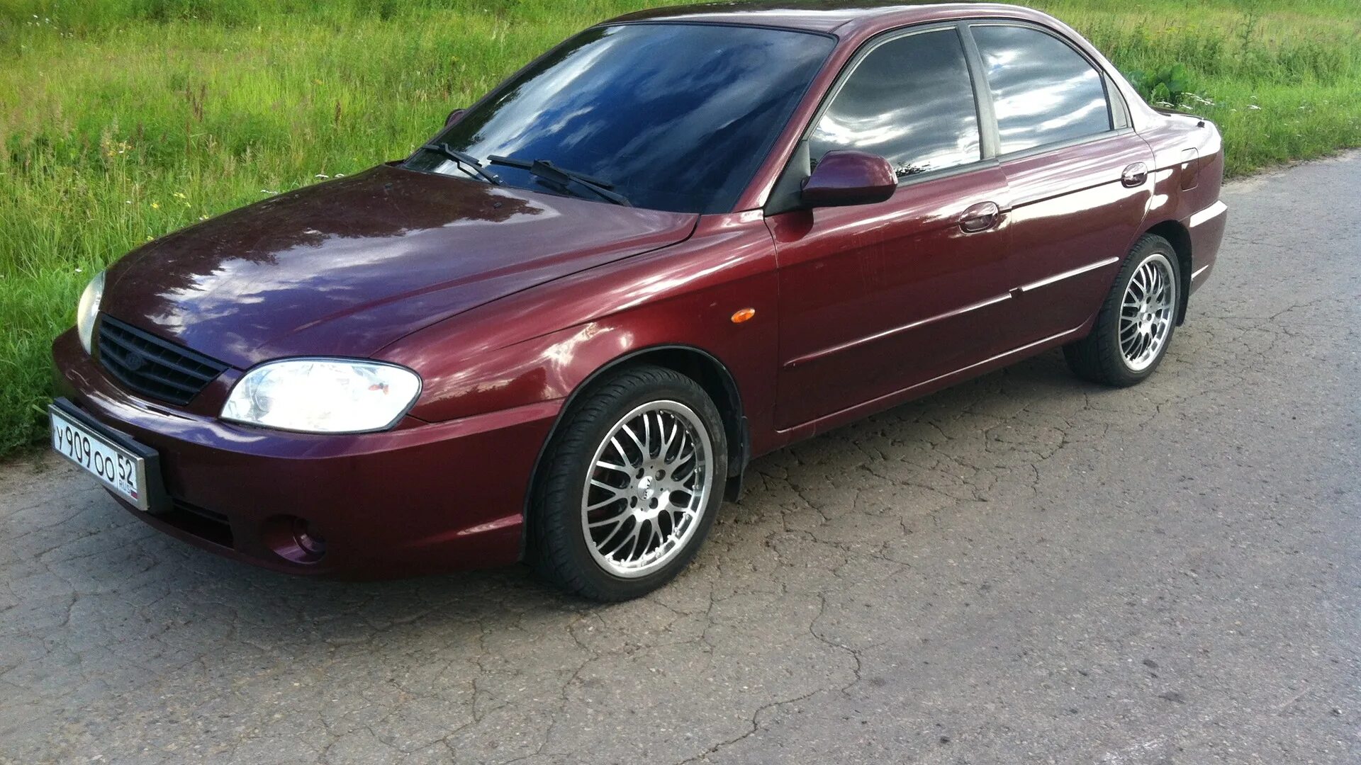 Киа спектра сборка. Kia Spectra 1998. Киа спектра на р17. Kia Spectra r16. Киа спектра 2008.