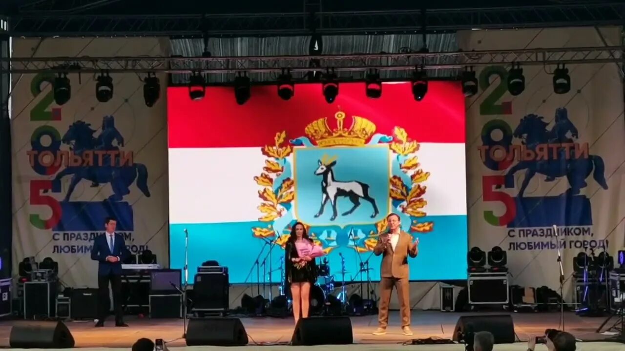 Выступление азарова