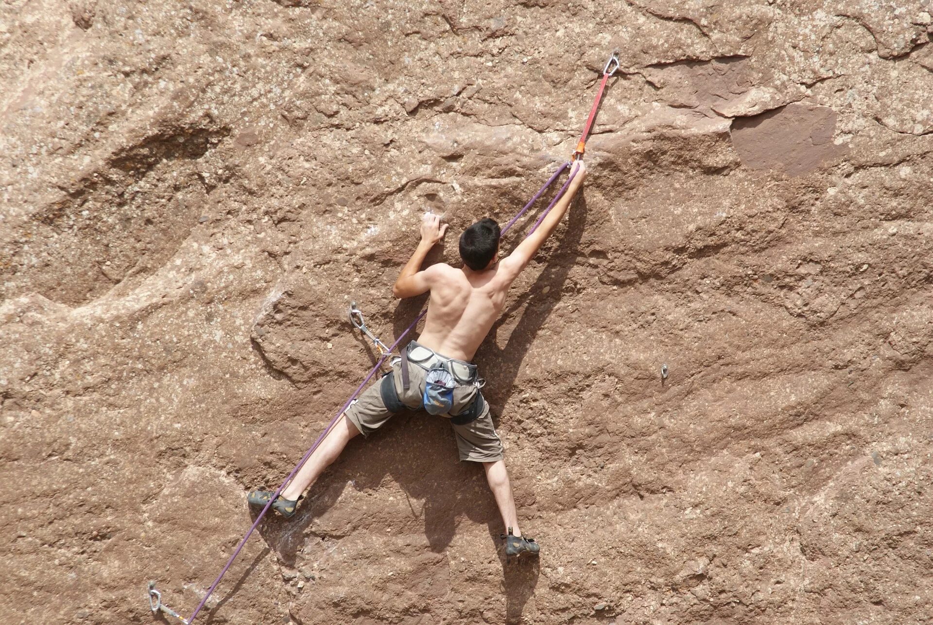 Rock climber rock climber org ru. Туристы скалолазы. Кэтрин Скалолазка. Скалолаз Сталлоне.