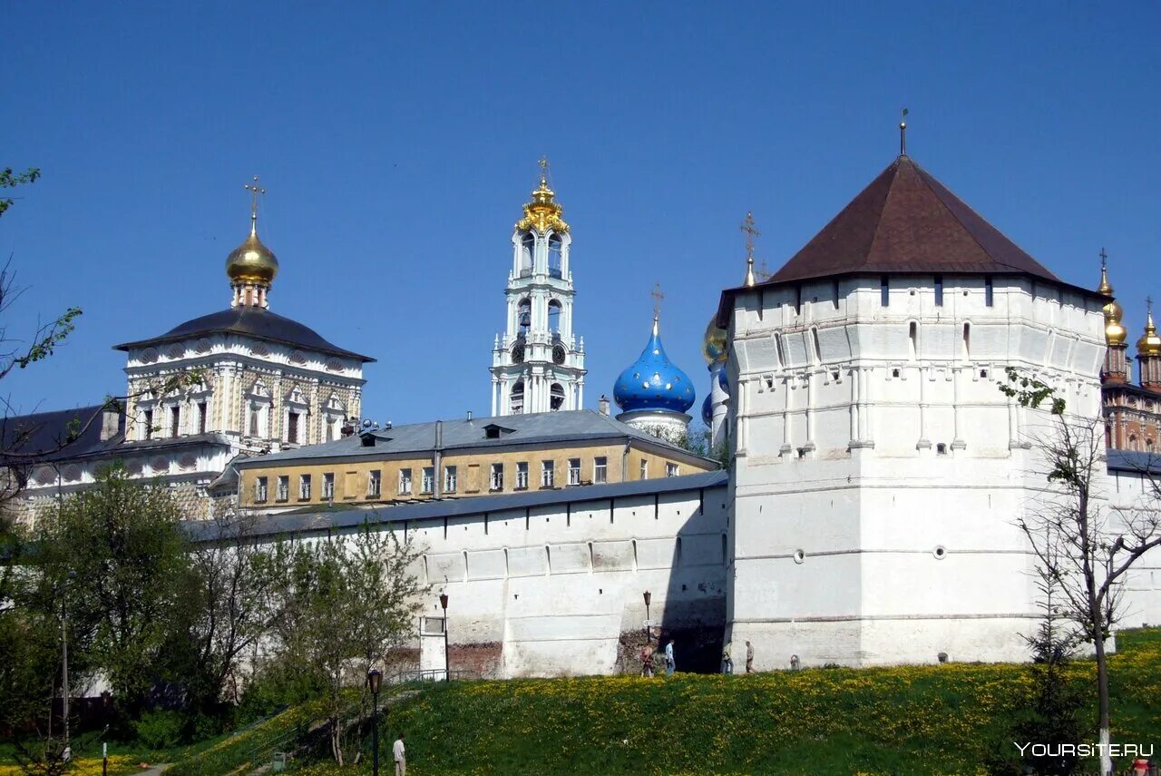 Монастырь святой троице сергиев. Троице-Сергиева Лавра Сергиев Посад. Троицкий монастырь Троице Сергиева Лавра. Сергиев Посад троицесергеева Лавра. Троицкий монастырь Сергиев Посад.