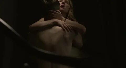 Cillian Murphy shirtless in Peaky Blinders 1-05 "Episode #1.5" .