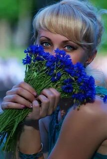 Васильки женское