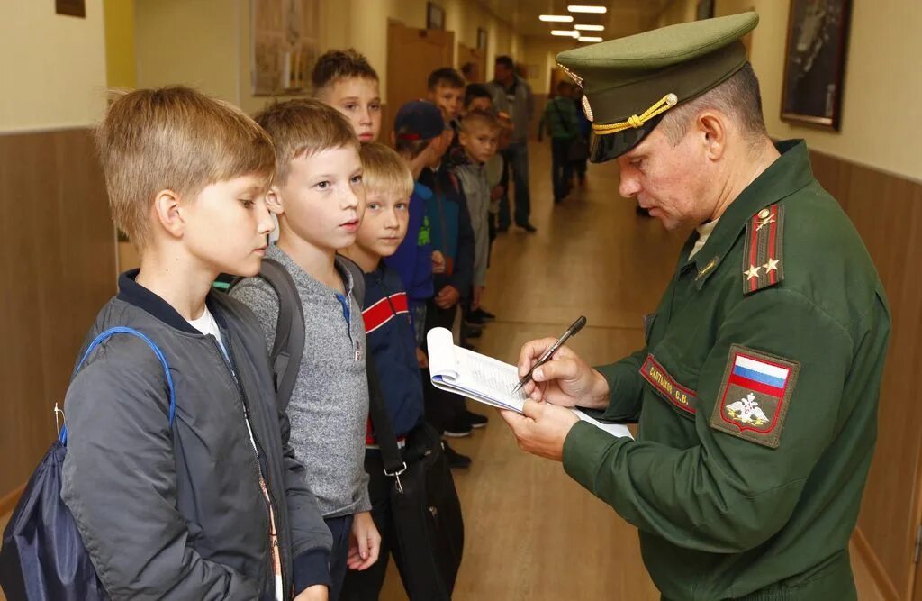 Куда поступают после суворовского