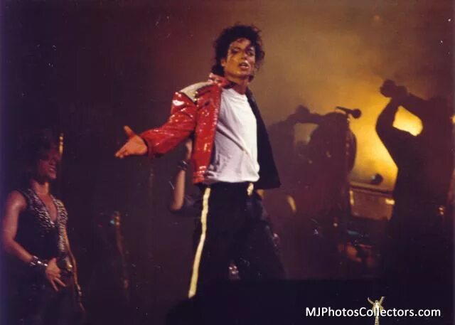 Песня beat it. Michael Jackson Bad Tour Beat it. Beat it,just Beat it.