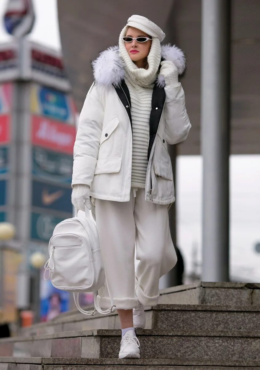 образы с белым пуховиком. белый луки женские зимние.