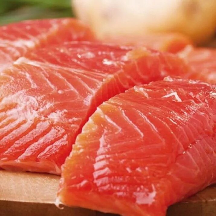 Качество мяса рыбы. Форель мясо. Рыба с красным мясом. Семга. Форель рыба мясо.