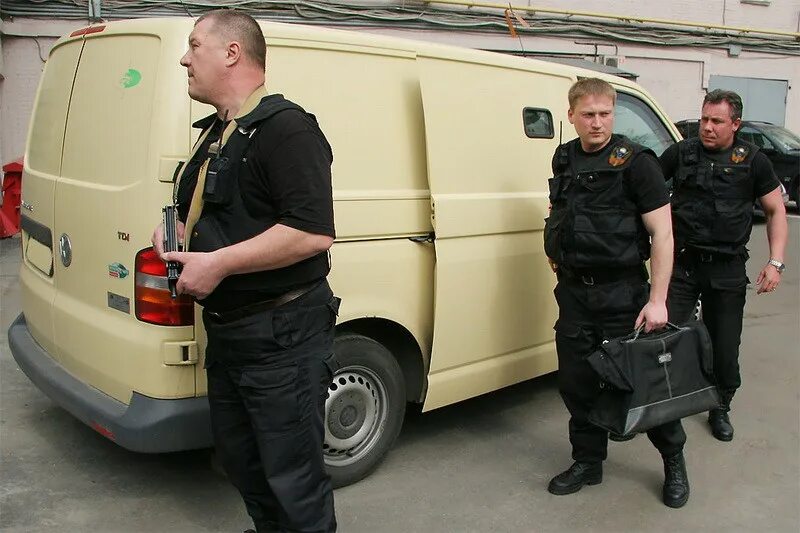 Какой график у инкассаторов Инкассация денежных средств презентация
