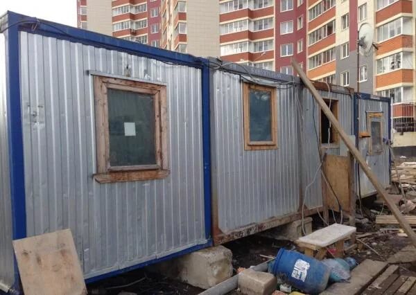 Бытовка строительная. Металлическая бытовка бж-01 двп. Вагончик бытовка. Бытовка. Бытовка строительная.
