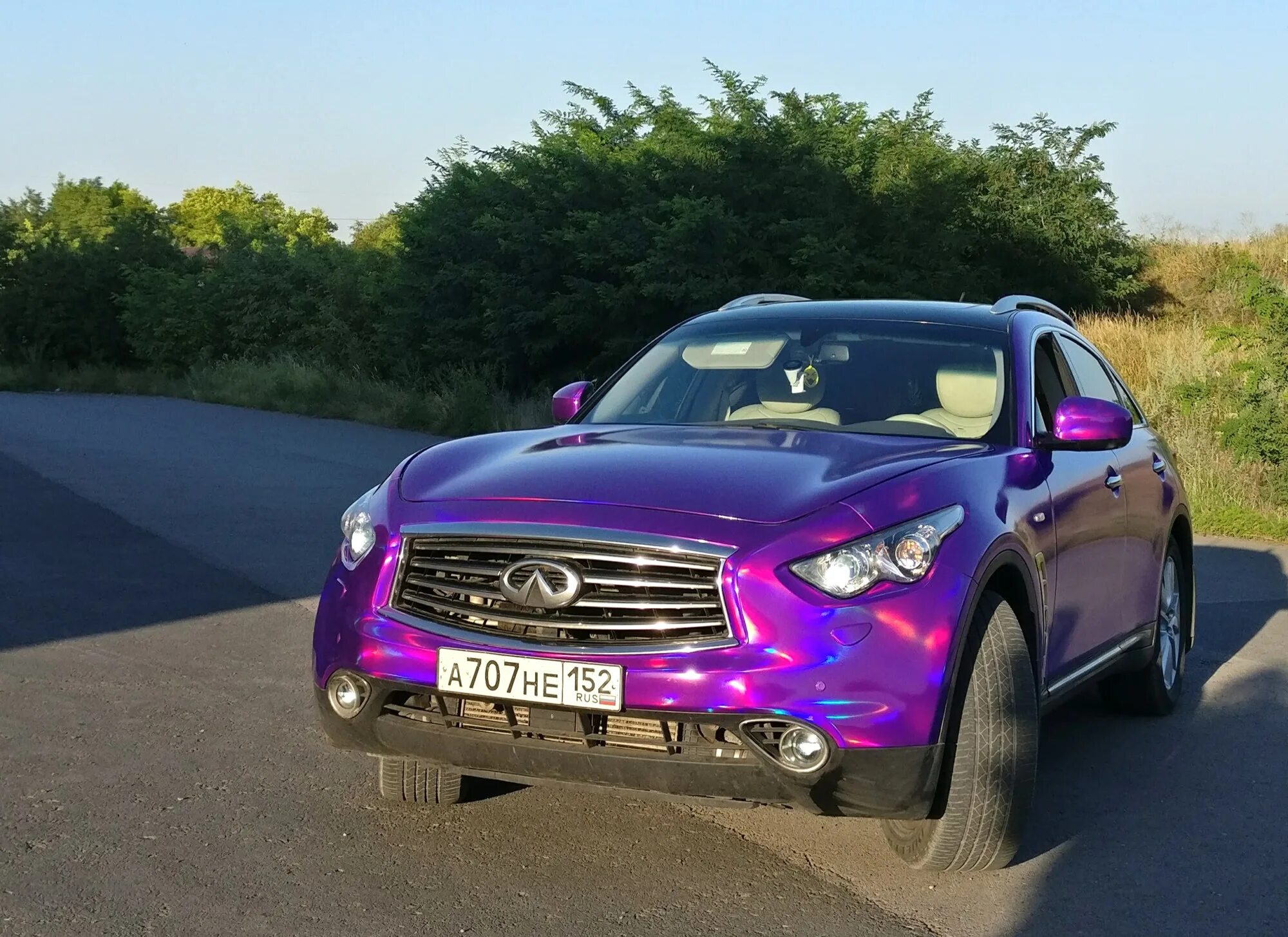 Телефон инфинити 40 про. Infiniti fx30. Infiniti fx35 фиолетовый. Инфинити ФХ 30. Infiniti fx30 2013.