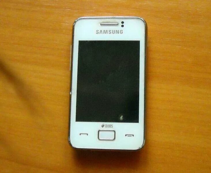 Samsung gt s5222. Samsung Star 3 Duos gt-s5222. Юла Samsung s5222. Самсунг белый маленький сенсорный. Почему телефоны самсунг плохие