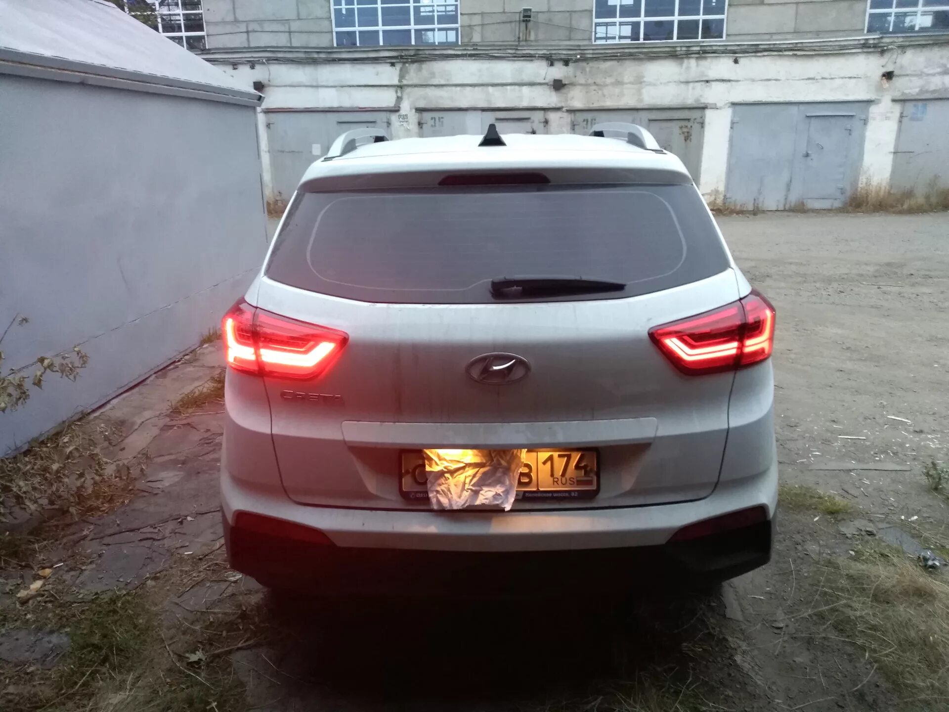 Фонарь hyundai creta. Задний светодиодный фонарь Hyundai Creta. Задние светодиодные фонари на Хендай Крета. Задние стопаки Крета 2g. Creta 2021 задний фонарь.