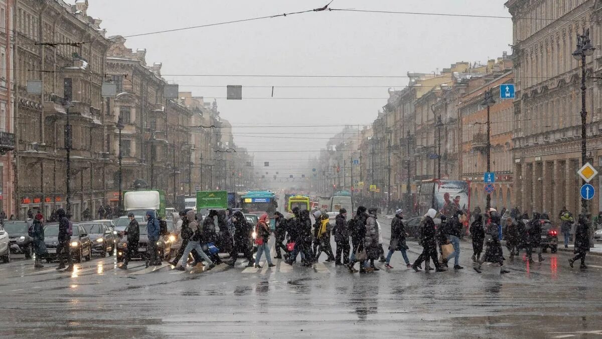 Погода в питере 24. Санкт-Петербург 1986. Переход на Восстания. Заминирование школ 16 школа Питер. Заминирование в Питере сегодня.