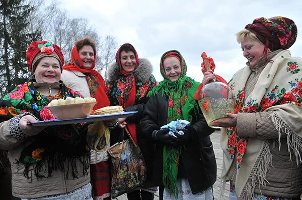 Масляна 2011. Масленица в Украине. Масленица Тещины вечерки. Масленица в Пирогово. Вареники на Масленицу.