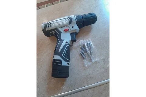 Аккумуляторный шуруповерт бесщеточный ресанта