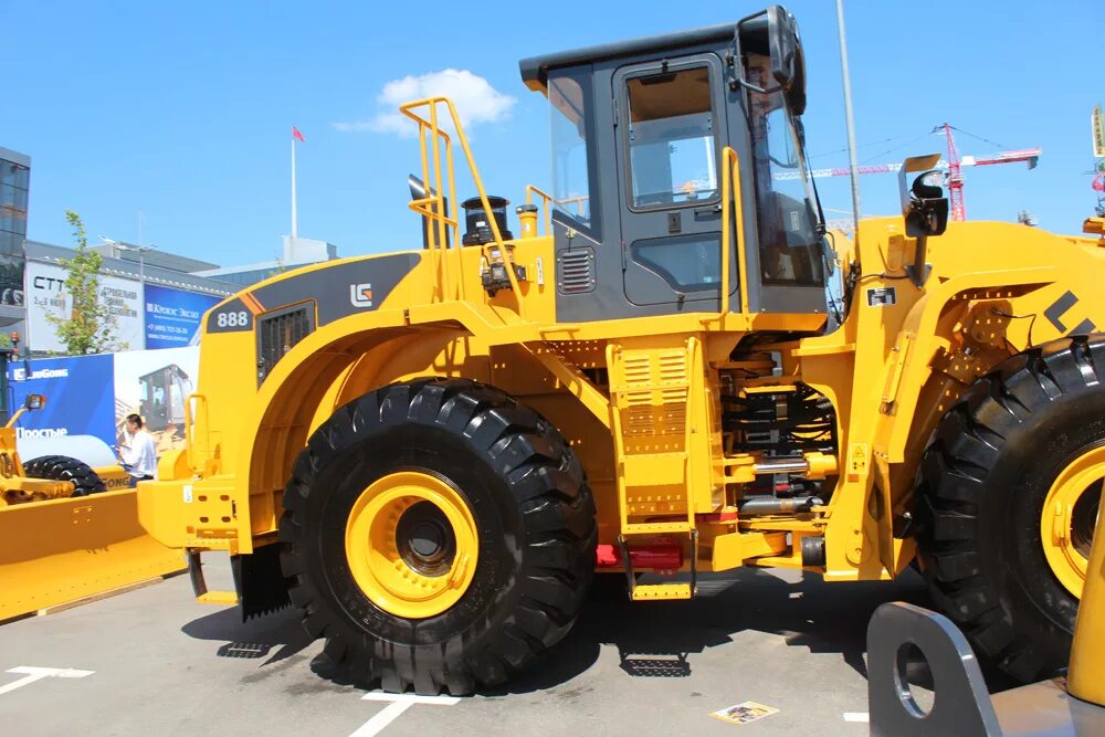 Фронтальный погрузчик lonking cdm856. Фронтальный погрузчик лонкинг 853. Погрузчик вилочный desta, dv35a. Фронтальный погрузчик cdm 932. Фронтальный погрузчик lg 833.