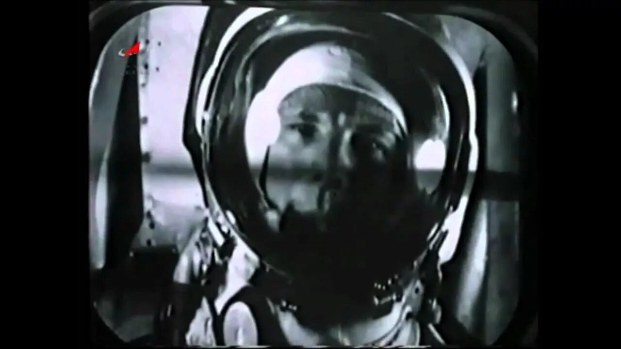 Гагарин в космосе первые кадры хроники. 1961 Yuri Gagarin's Flight into Space. Yuri Gagarin went into Space in 1961. Гагарин миа текст