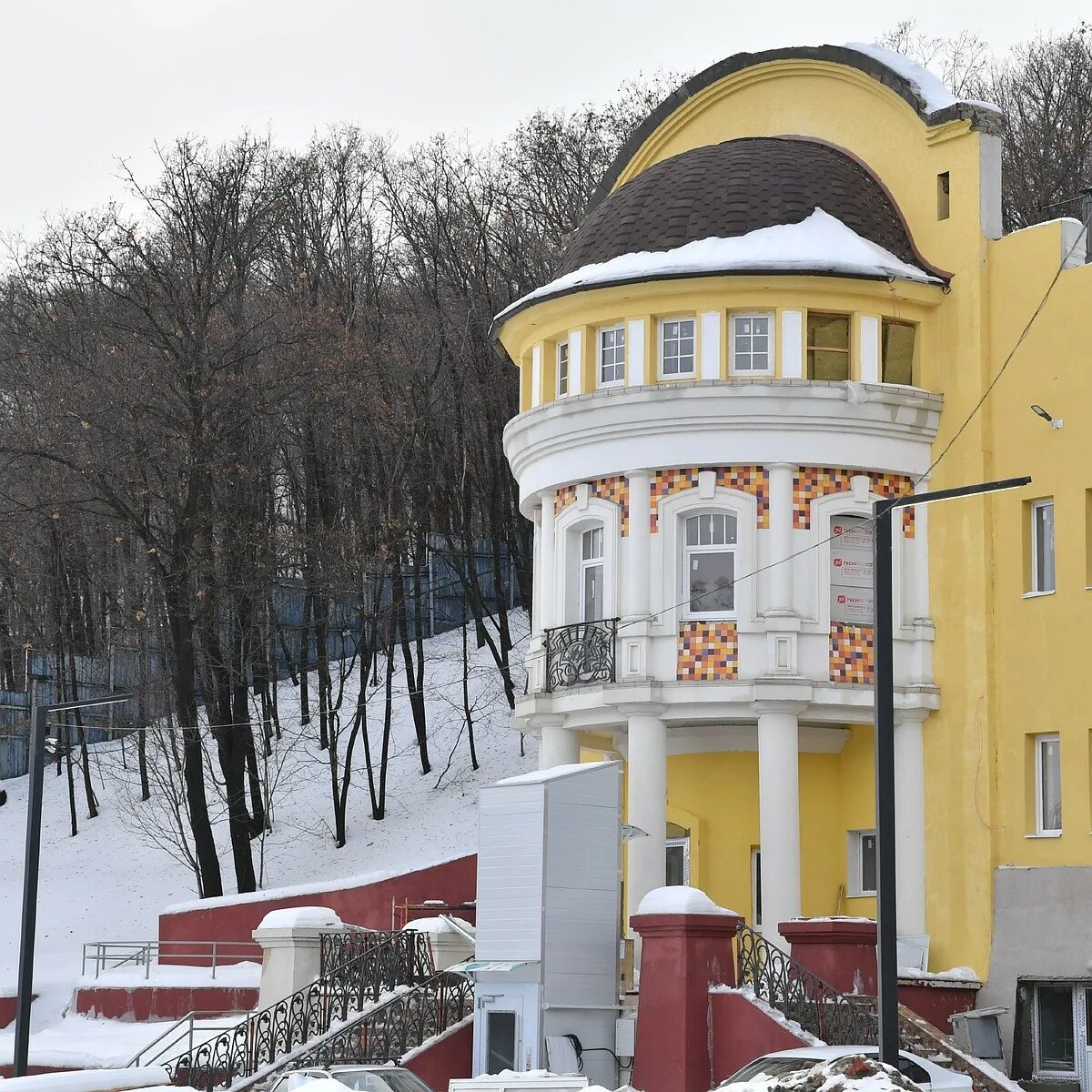 Саратовский областной клинический госпиталь. Особняк Аяцкова Саратов. Дом Аяцкова Октябрьское ущелье. Октябрьское ущелье Саратов госпиталь ветеранов.