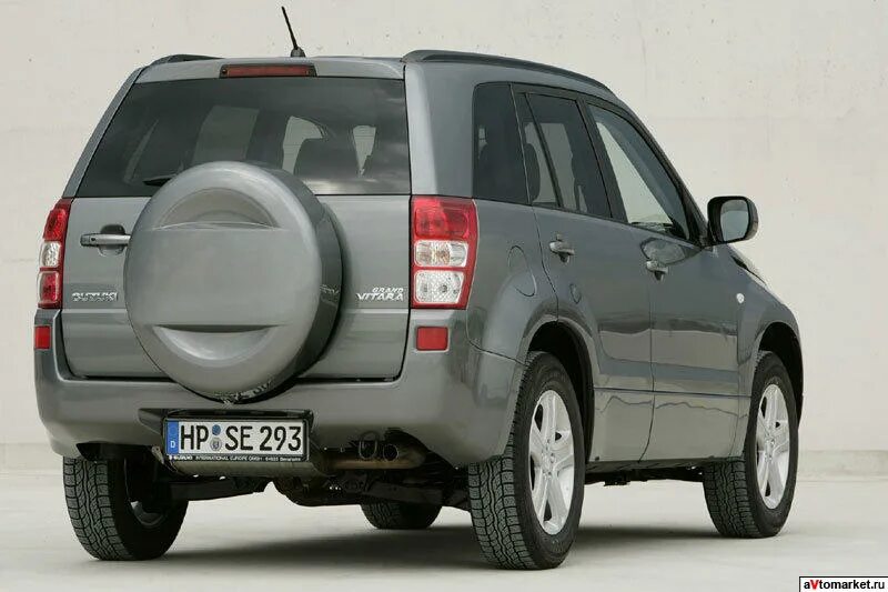 Объем бака витара. Suzuki grand vitara 2010. suzuki grand vitara 1.9 ddis. сузуки гранд витара для путешествий. запас хода сузуки гранд витара 2.5 бензин 2000.