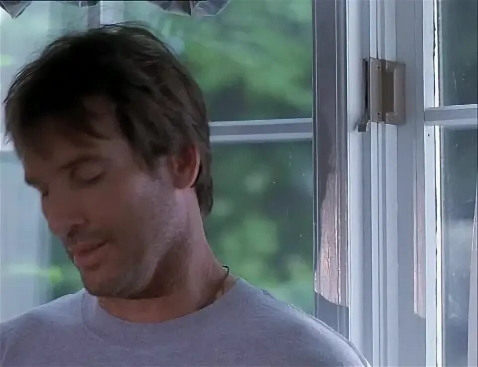 Ни слова больше 2001. Don t say a word patrick. Не говори ни слова фильм 2001 больница. Ни слова больше картинки. Ни слова больше фильм 2001.