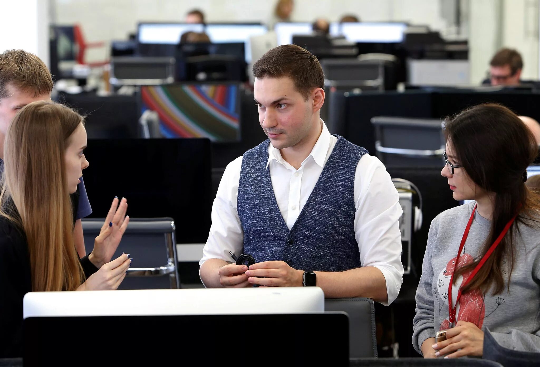 Стартап хакатон. Ларин дмитрий гендиректор skolkovo ventures. "стартап" "корпорация". Успешные российские стартапы. Стартапы в россии статистика.