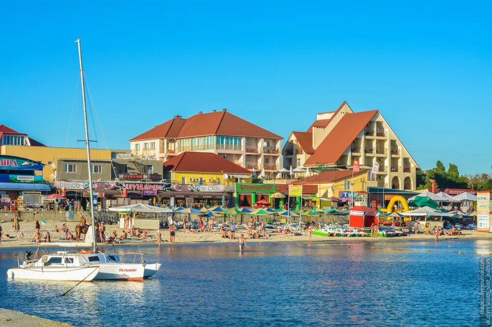 Железный порт. Острова железный порт украина. Херсон железный порт. Железный порт 2022. Железный порт.