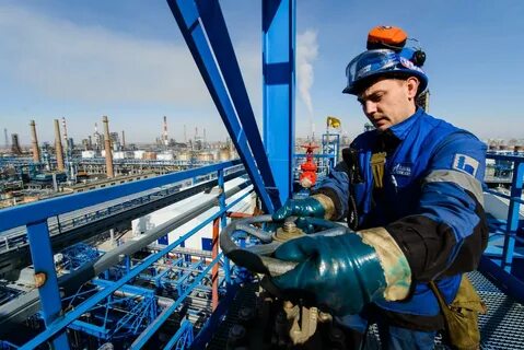 охрана нефтяной компании