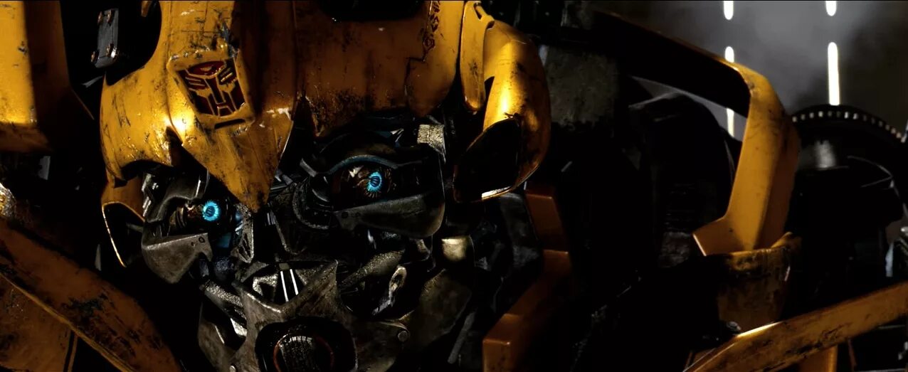 Transformers 4 оптимус прайм. Бамблби 2009 месть падших. Трансформеры месть падших 2009. Трансформеры 2 месть падших оптимус прайм. Мегатрон месть падших.