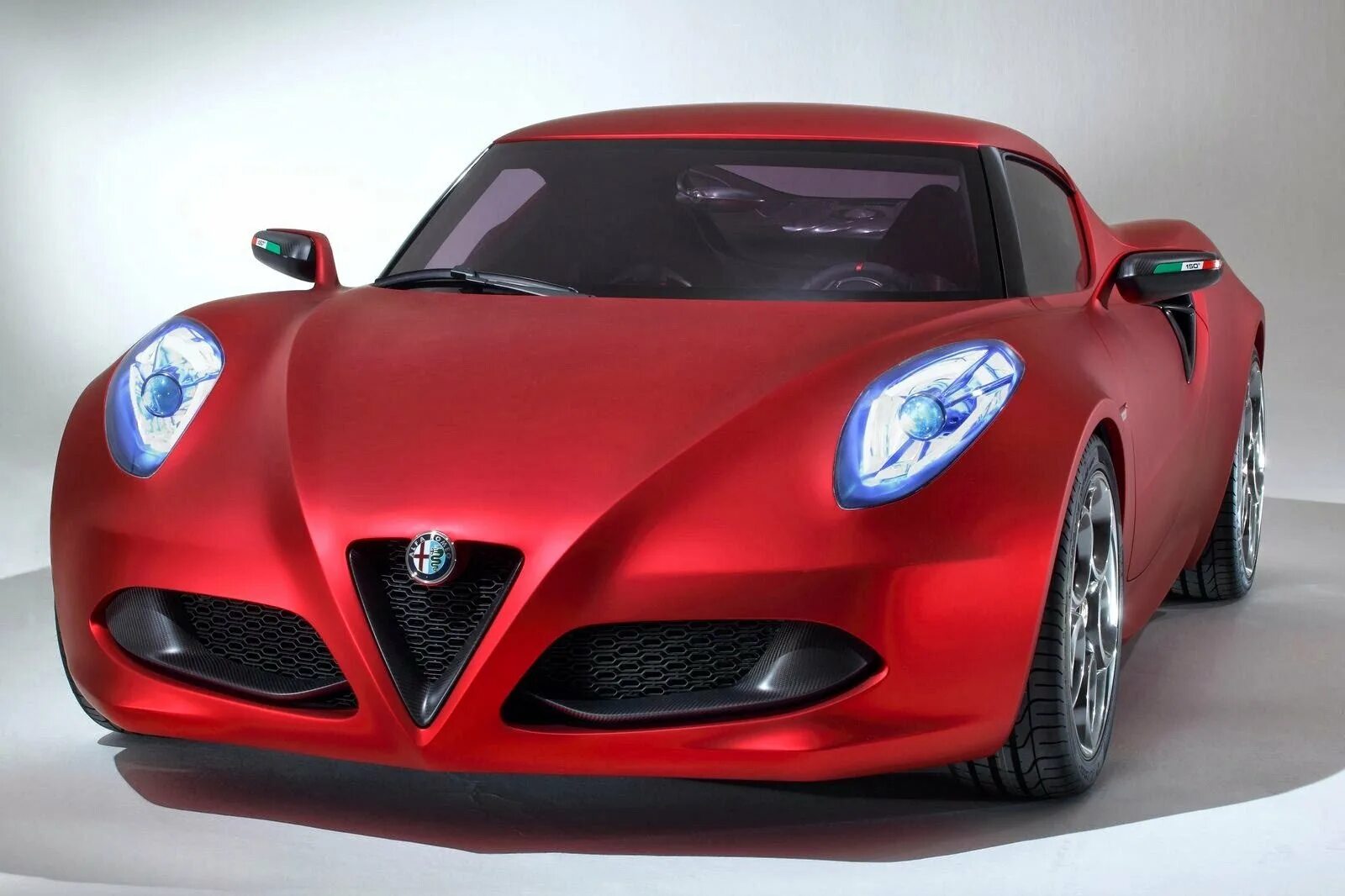 Alpha cars. Alfa Romeo. Машина Alfa Romeo. Alfa Romeo 4с. Альфа Ромео 4c.