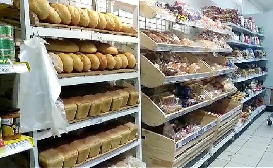 Сайт народного магазина. Магазин народный прилавки. Народный магазин продуктов. Магазин народный внутри. Универсам народный в СПБ.