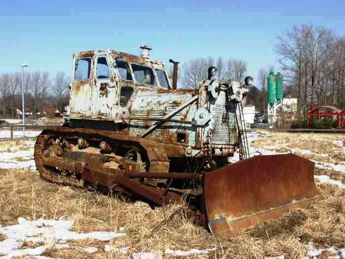 Т-100 трактор. Чтз 100. Дт-100 трактор гусеничный. Чтз 100 бульдозер. Бульдозер т-100.