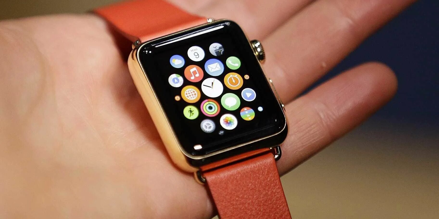 Apple IWATCH 2022. Часы наручные Эппл вотч. Связной Эппл вотч 7. Iphone Apple watch.