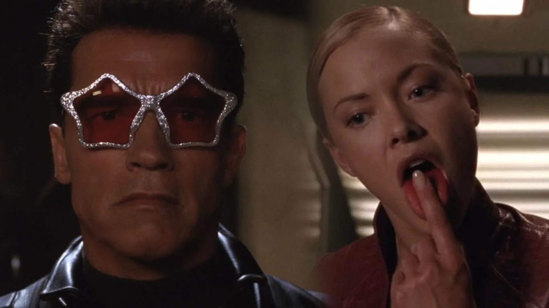 Терминатор 3: восстание машин фильм 2003. Видео терминатор 3. Арнольд шварценеггер терминатор 3. Видео терминатор 3. Терминатор 3 восстание кристанна локен.