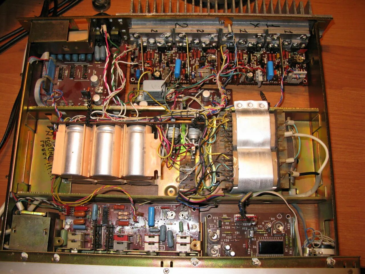 радиотехника альфа. колонки радиотехника 6ас-221. Radiotehnika у-101(7101). радиотехника s70. радиотехника альфа.