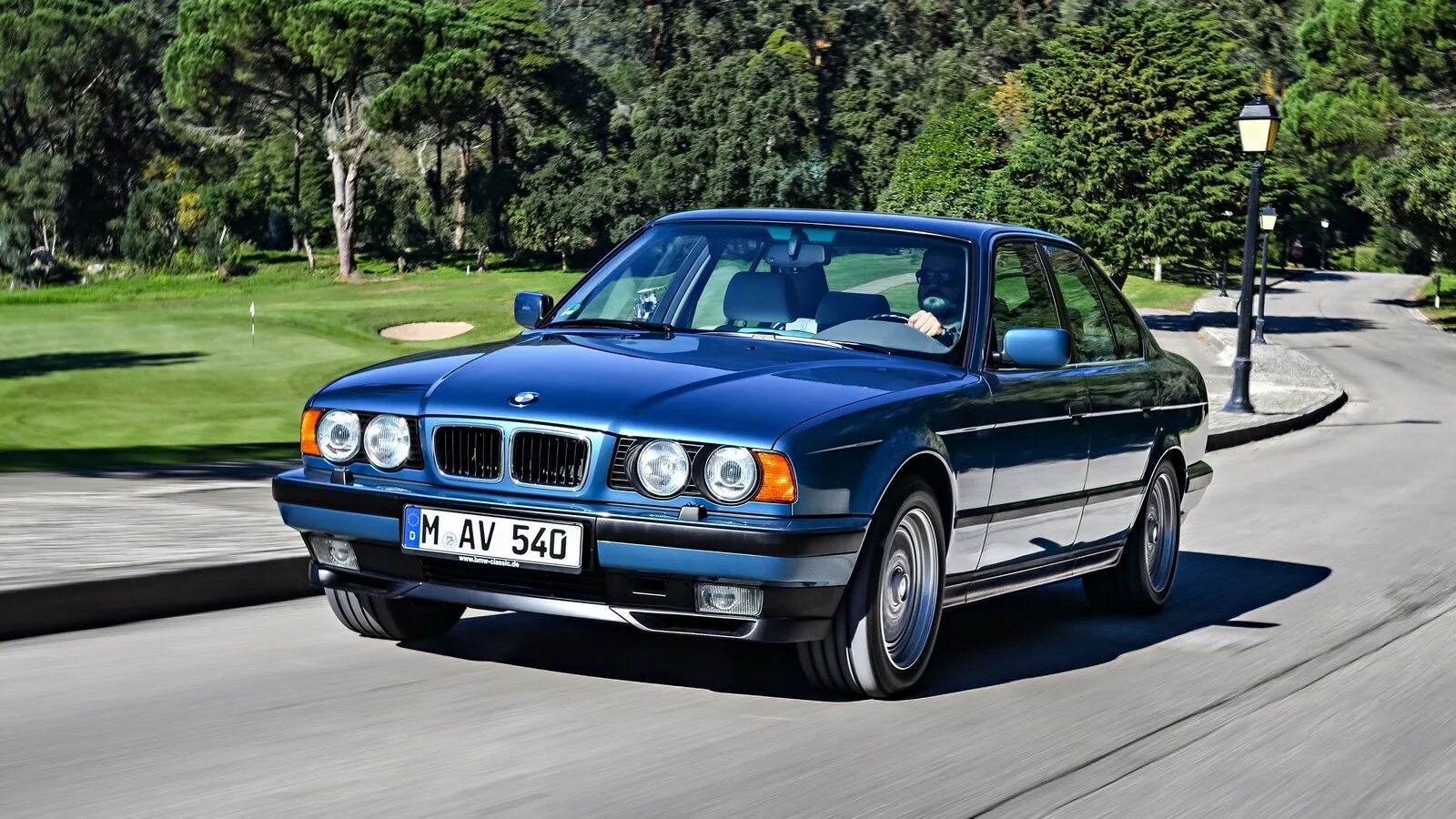 Стари 3 ых. 1972 jaguar xj6. Bmw m3 evolution ii e30 1988. Bmw 3 series e30 coupe. Bmw e3 1969.