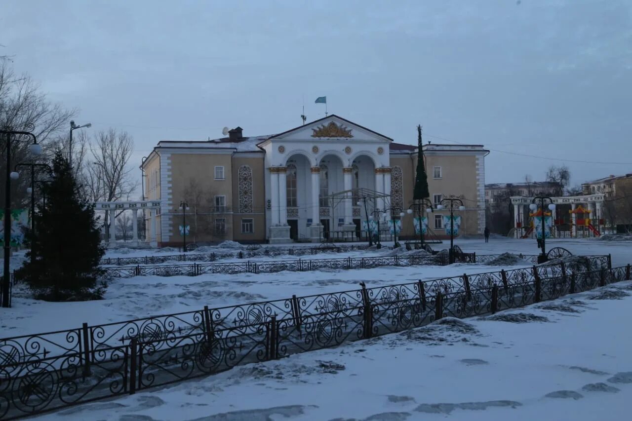 Погода в сарани карагандинской. Джезказганская область поселок жайрем. Сарань фото города. Сарань мечеть. Погода в сарани карагандинской.