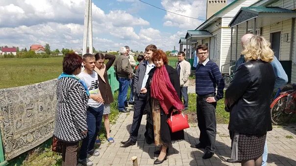 Пос лев толстой липецкой. Поселок лев толстой в 2009 году. Мбу лев толстовская цбс. День поселка лев толстой. День поселка лев толстой.