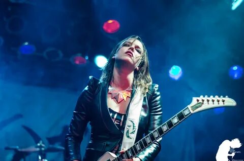 Sarah halestorm