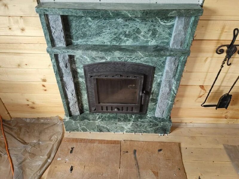 Отделка печи кафелем. Реконструкция старой печи в доме. Отделка печи декоративной штукатуркой. Печь мазанка. Декоративная штукатурка печи.